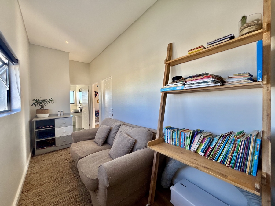 4 Bedroom Property for Sale in Sandown Western Cape